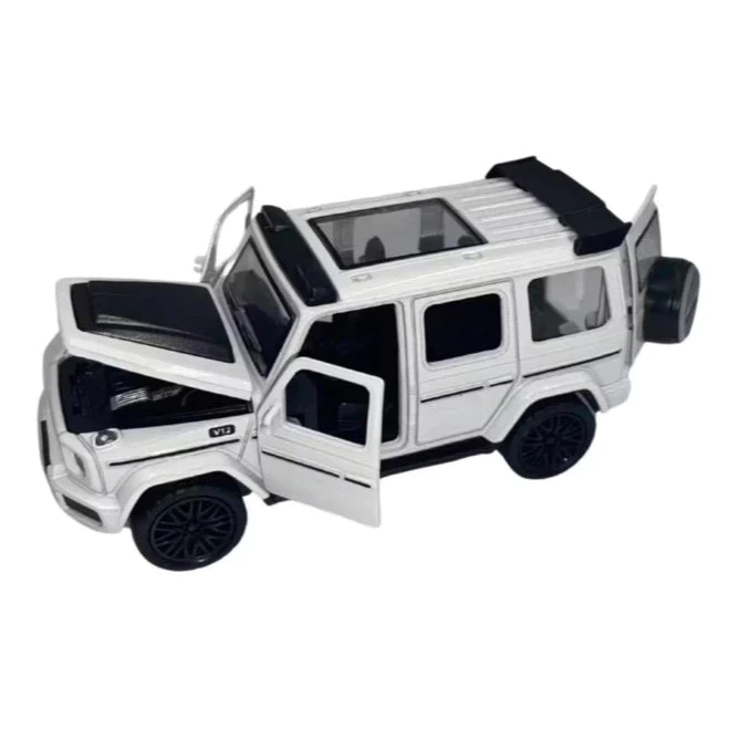 Miniatura 1:36 Mercedes Benz G800 – Coleção Carrinhos Mini – Cores Variadas.